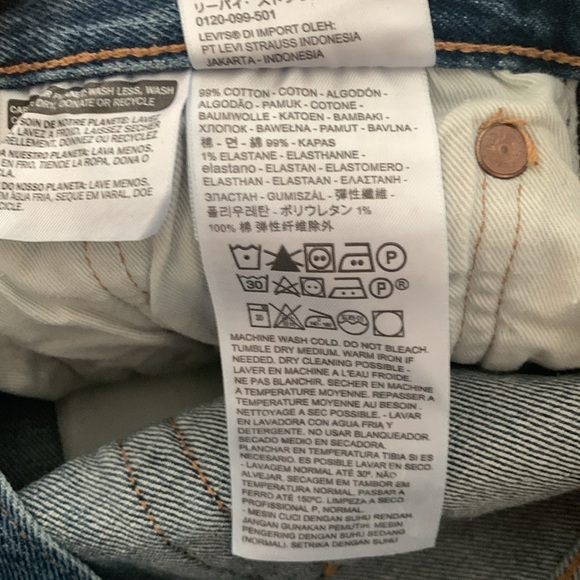 Levi’s 501 shorts - Picture 6 of 7